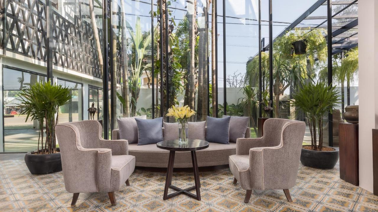 Shintana Saya La Maison シェムリアップ エクステリア 写真 The lobby of the hotel